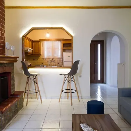 Thea Apartment *